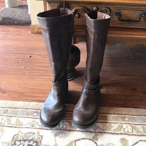 Brown, wide calf boots