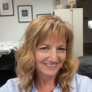 Meet your Posher, Joanna