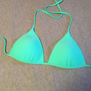 Hot water swimsuit top size medium. Worn <5x