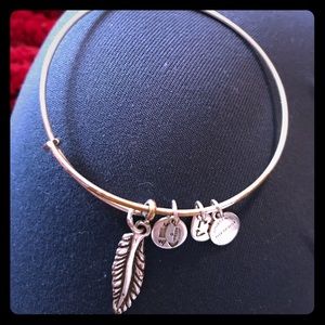 Feather charm bangle alex and ani