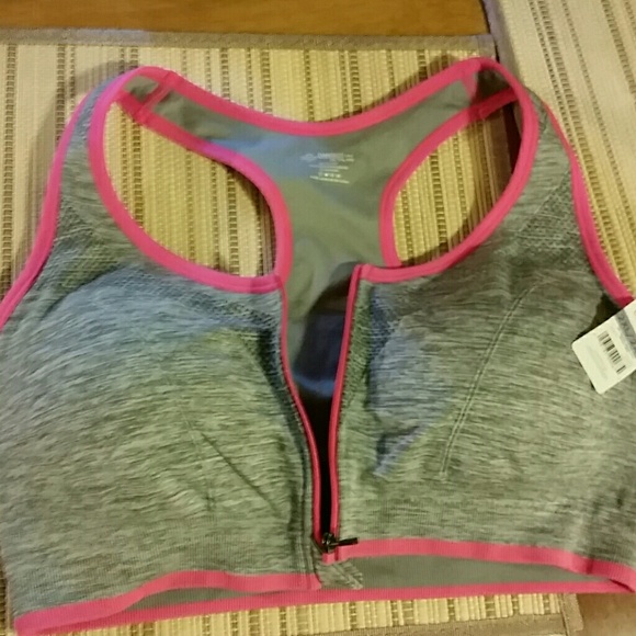 danskin zipper sports bra