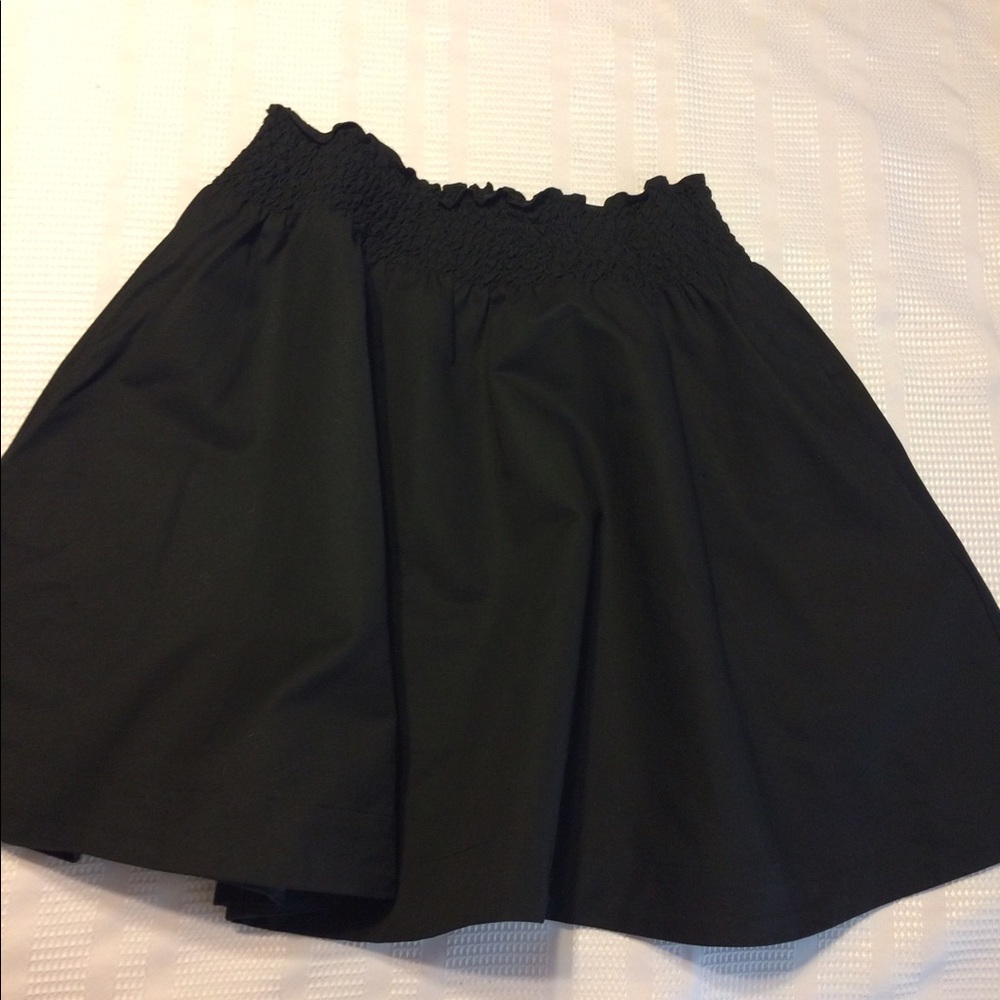 Kate Spade Saturday skirt size small.