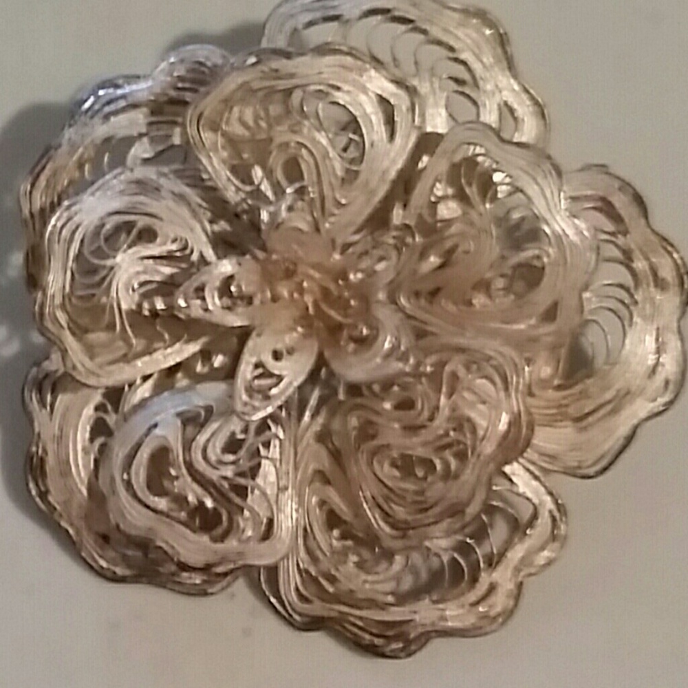 Vintage 925 sterling silver brooch