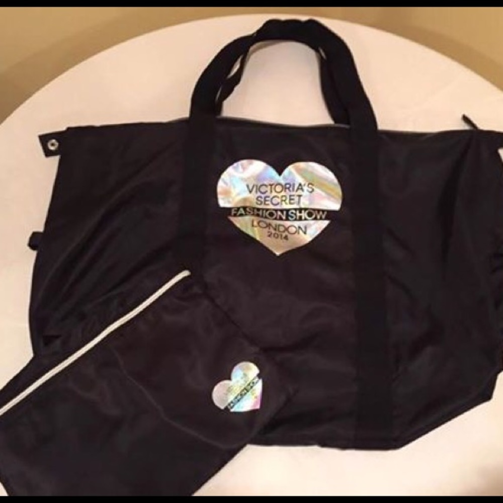 1 Hr Sale Victoria Secret Fashion Show 2pc Bag Set