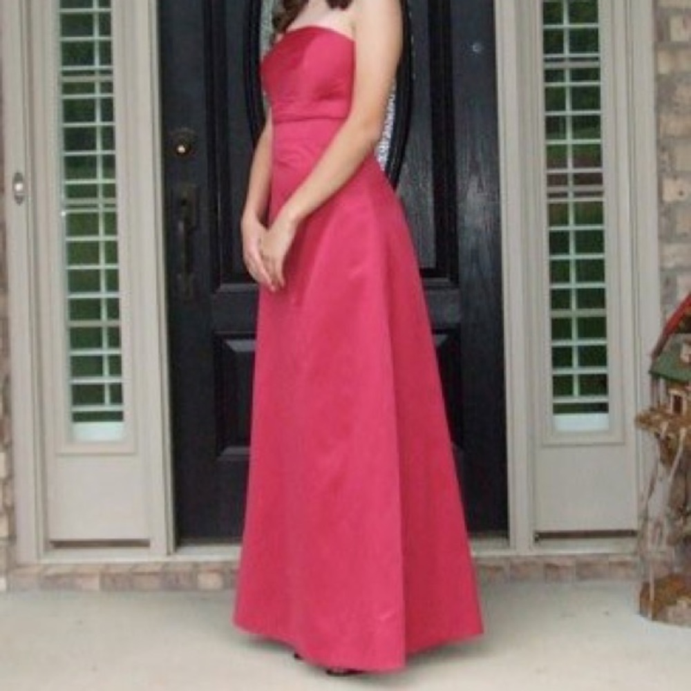 JS Boutique Formal Gown