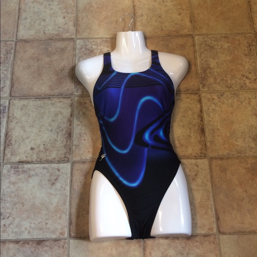Speedo woman's size 10/12?