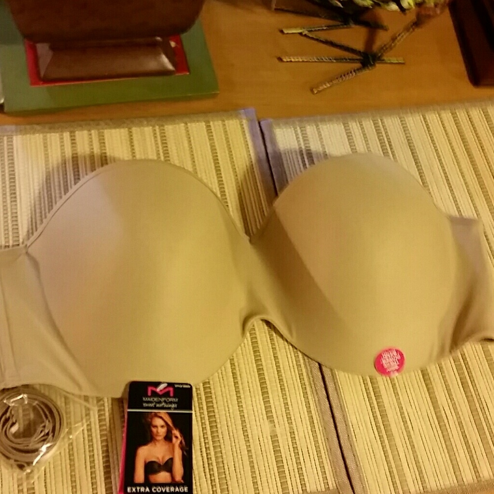 Maidenform 5 way beige bra