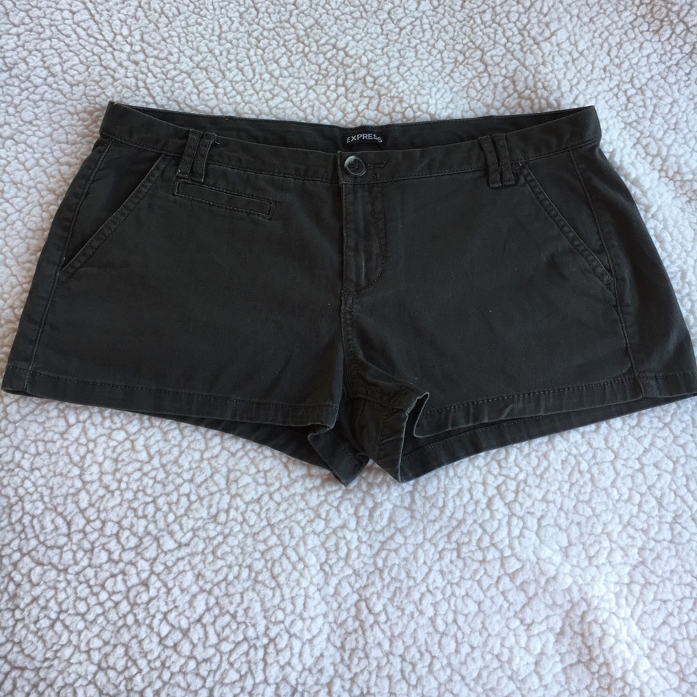 Ladies sz 10 Express shorts, dark olive. GUC.