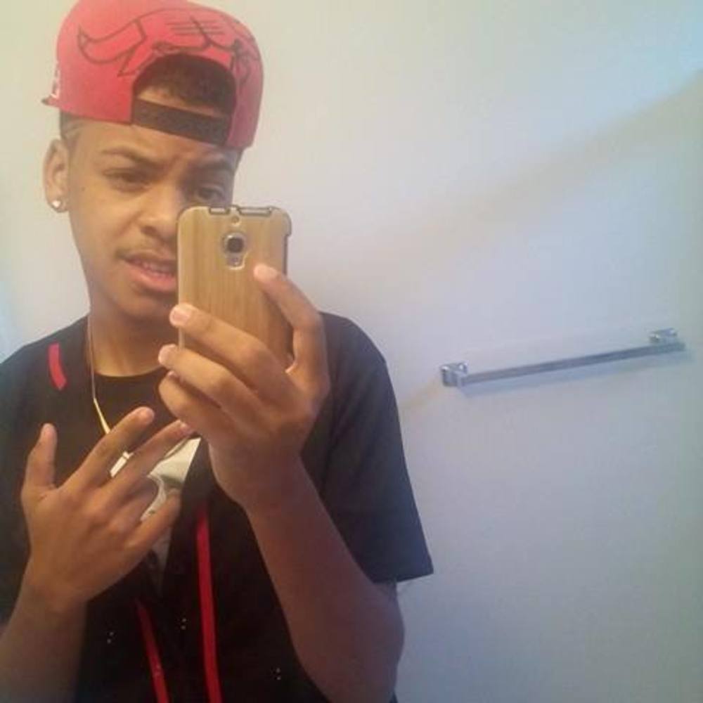 Meet your Posher, Ayrreon