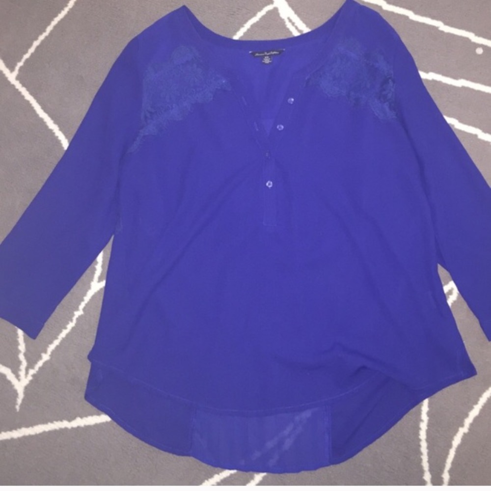 American Eagle royal blue Medium blouse!