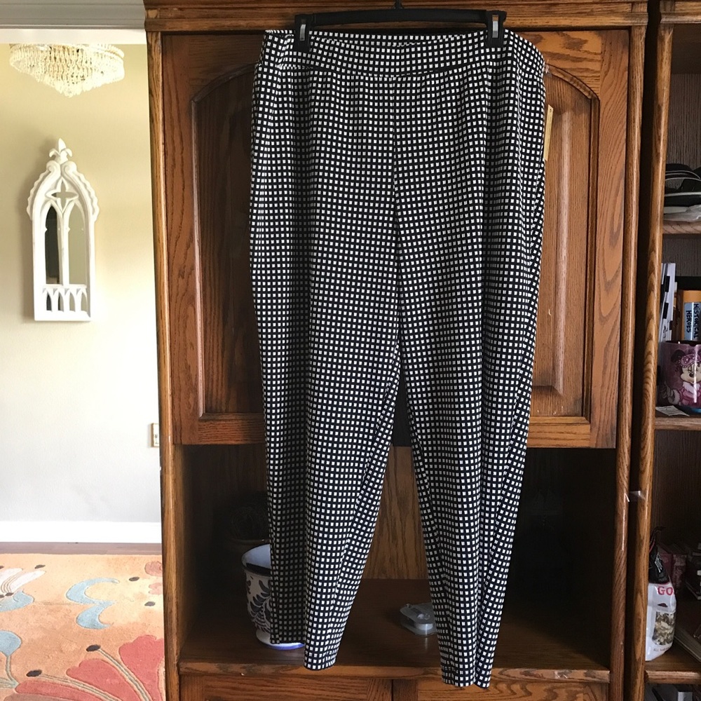 Melissa Paige Woman's Pants 3X