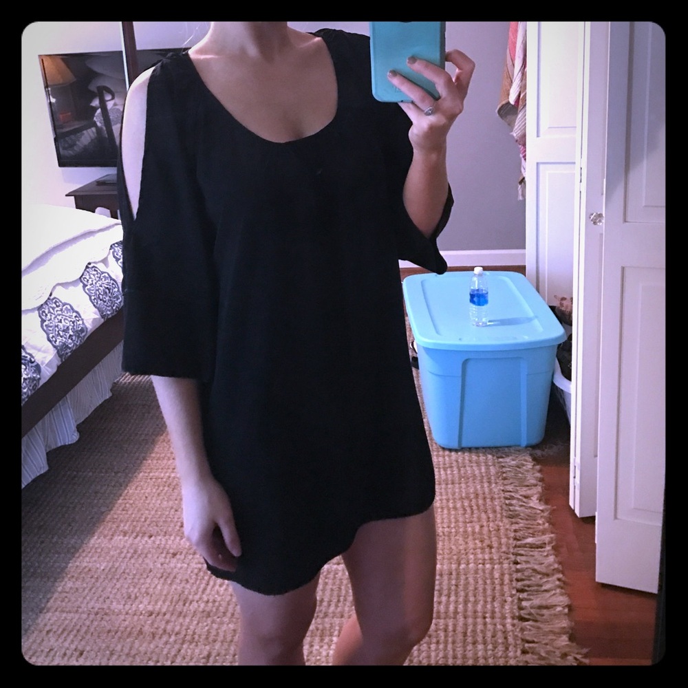 Glam cold shoulder black mini dress