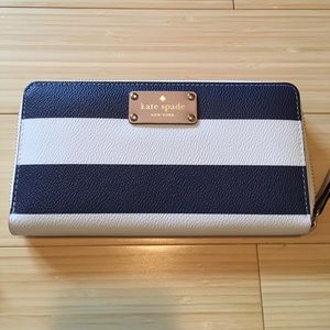 NWT Kate Spade wallet