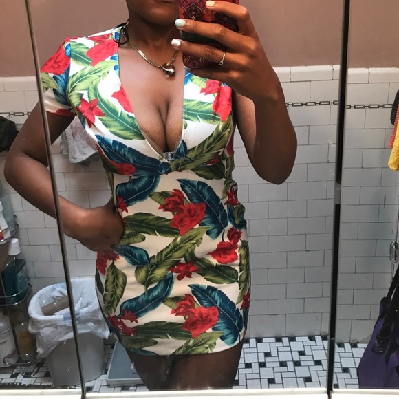 Floral Dress - Picture 2 of 4