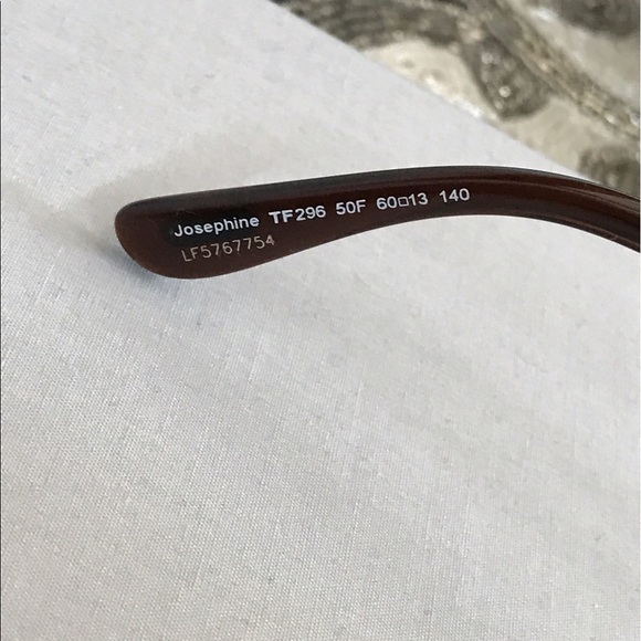 Tom Ford Sunglasses with case main image 4