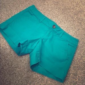 American eagle green shorts