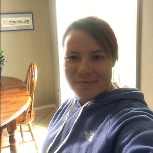 Meet your Posher, Mackenzie