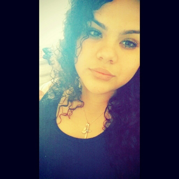 Meet your Posher, Maria - Picture 1 of 1