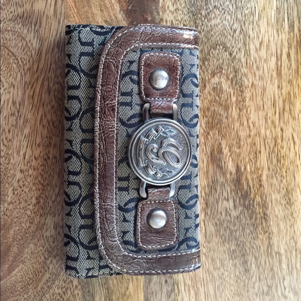 GUESS brown logo wallet