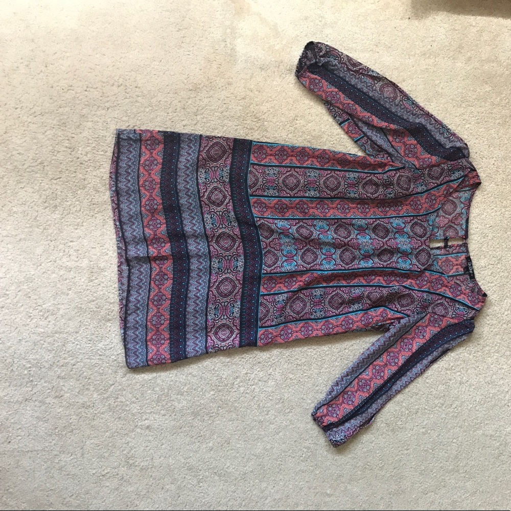 Patterned flowy dress