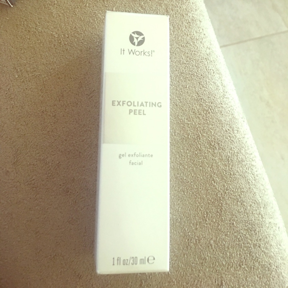 It works exfoliating peel