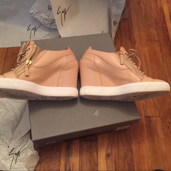 GIUSEPPE - Picture 4 of 8