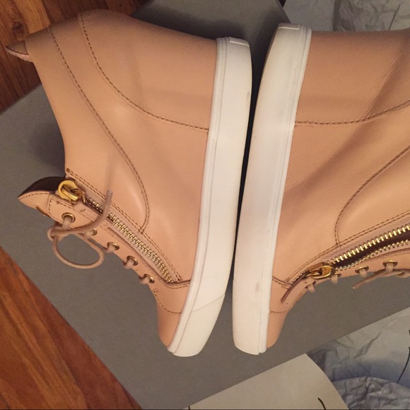 GIUSEPPE - Picture 7 of 8