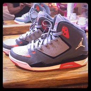 Nike Jordan's men's size 8.5