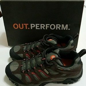 Merrell Moab waterproof  hiking shoes 9.5