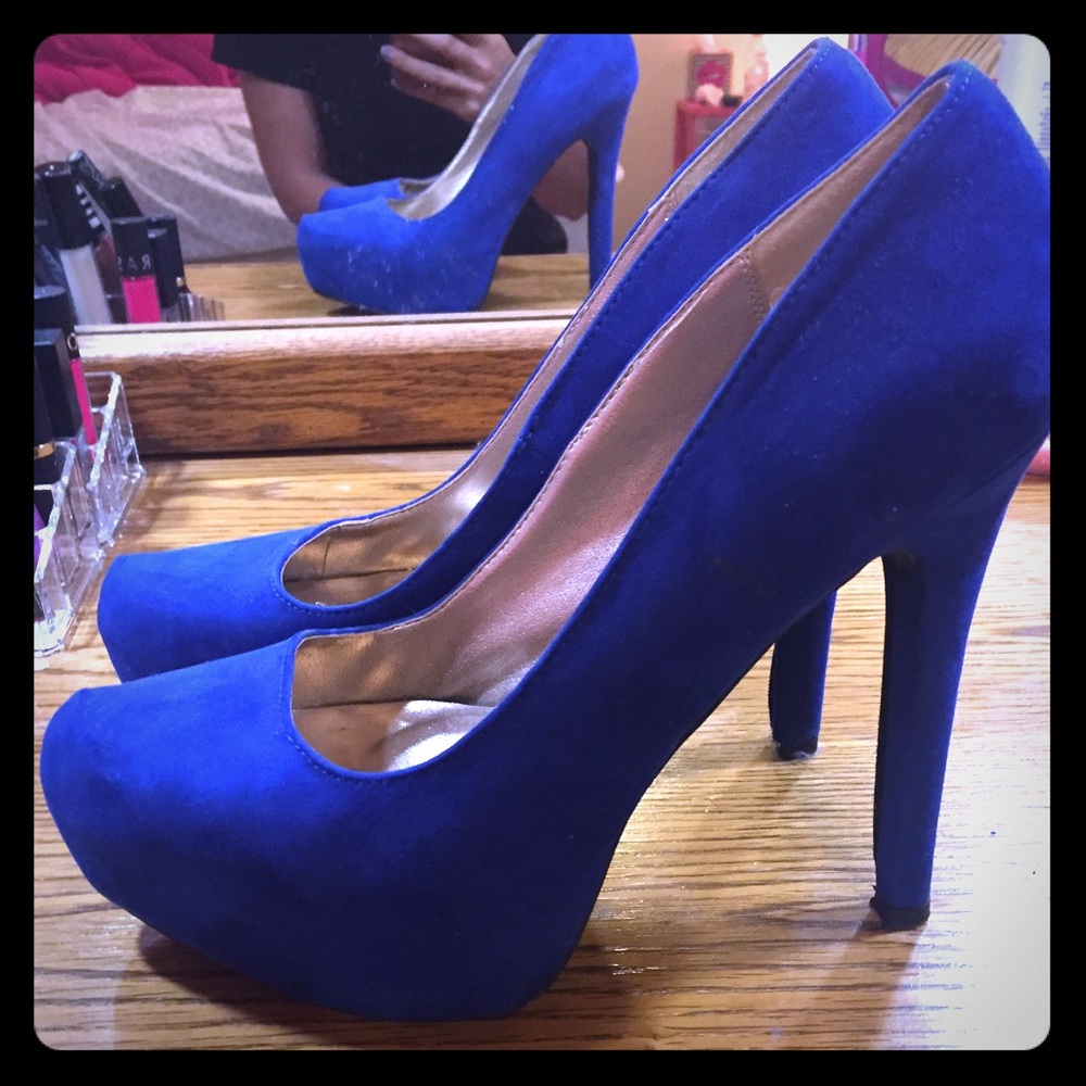 Blue platform accent heels from Charlotte Russe