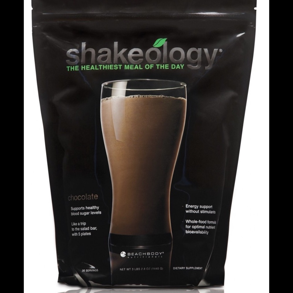 30 day supply of chocolate Shakeology❤️!
