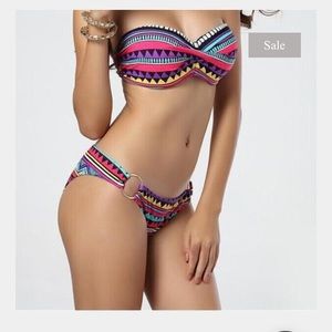 Item Type: Bikinis Set
