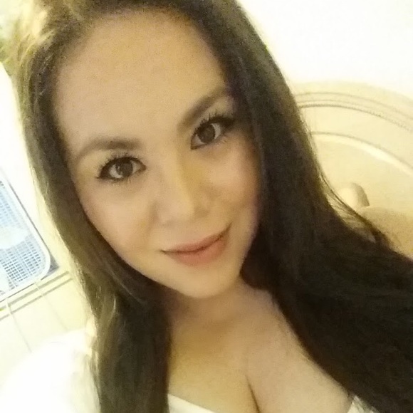 Meet your Posher, Lisette - Picture 1 of 1