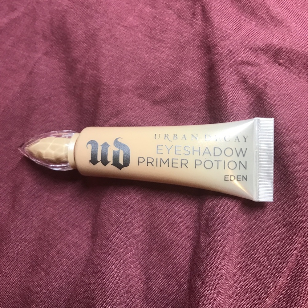 Urban Decay Eyeshadow Primer Potion (Eden)