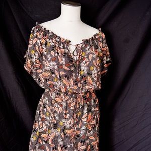 Floral maxi dress with high slit