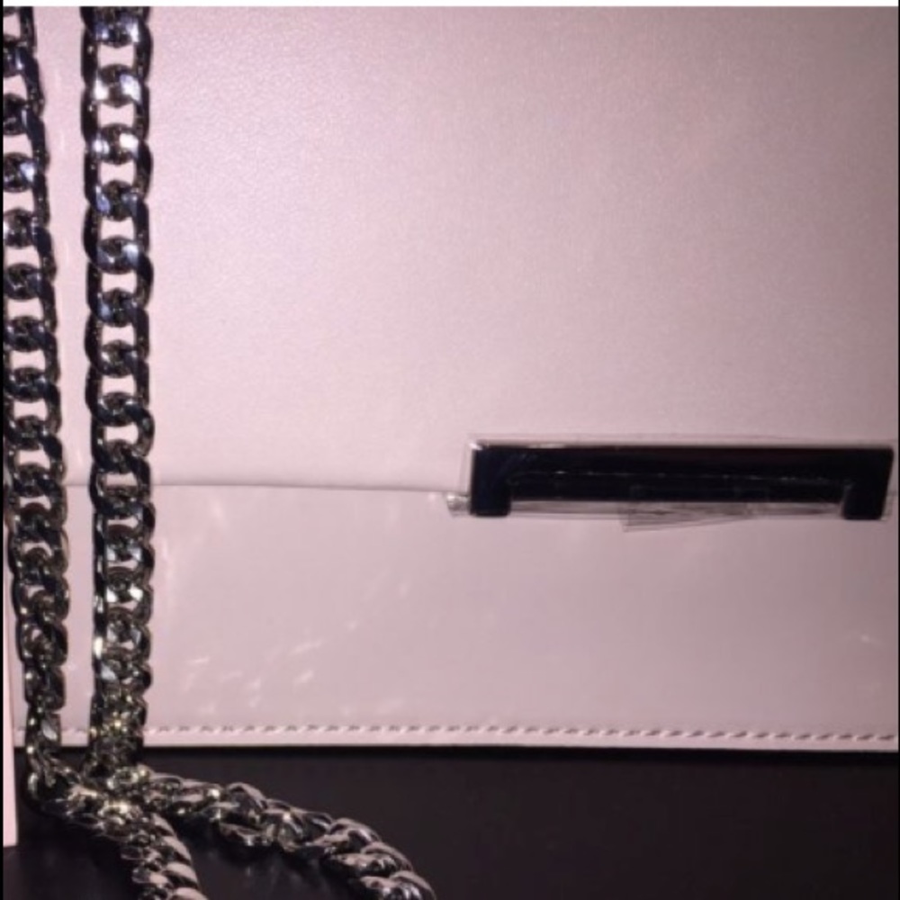 Ivanka Trump pink RARE Crossbody Bag w Silver Chn - Picture 2 of 8