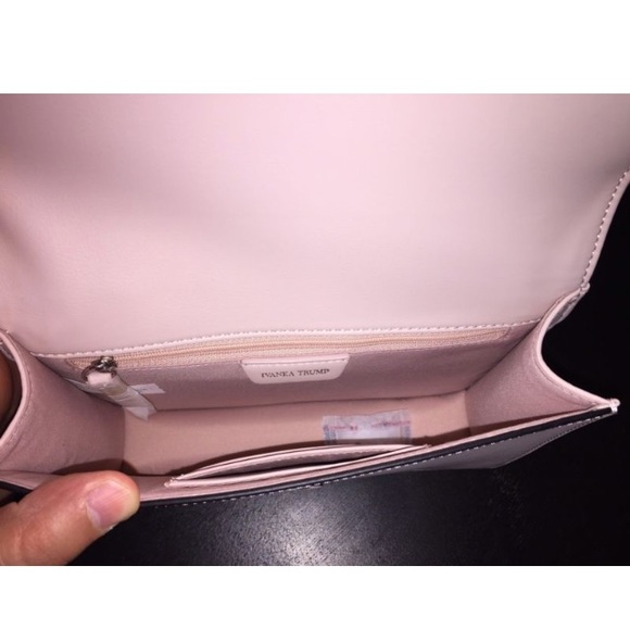 Ivanka Trump pink RARE Crossbody Bag w Silver Chn - Picture 5 of 8