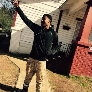 Meet your Posher, Glenn