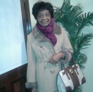 Meet your Posher, Dorette