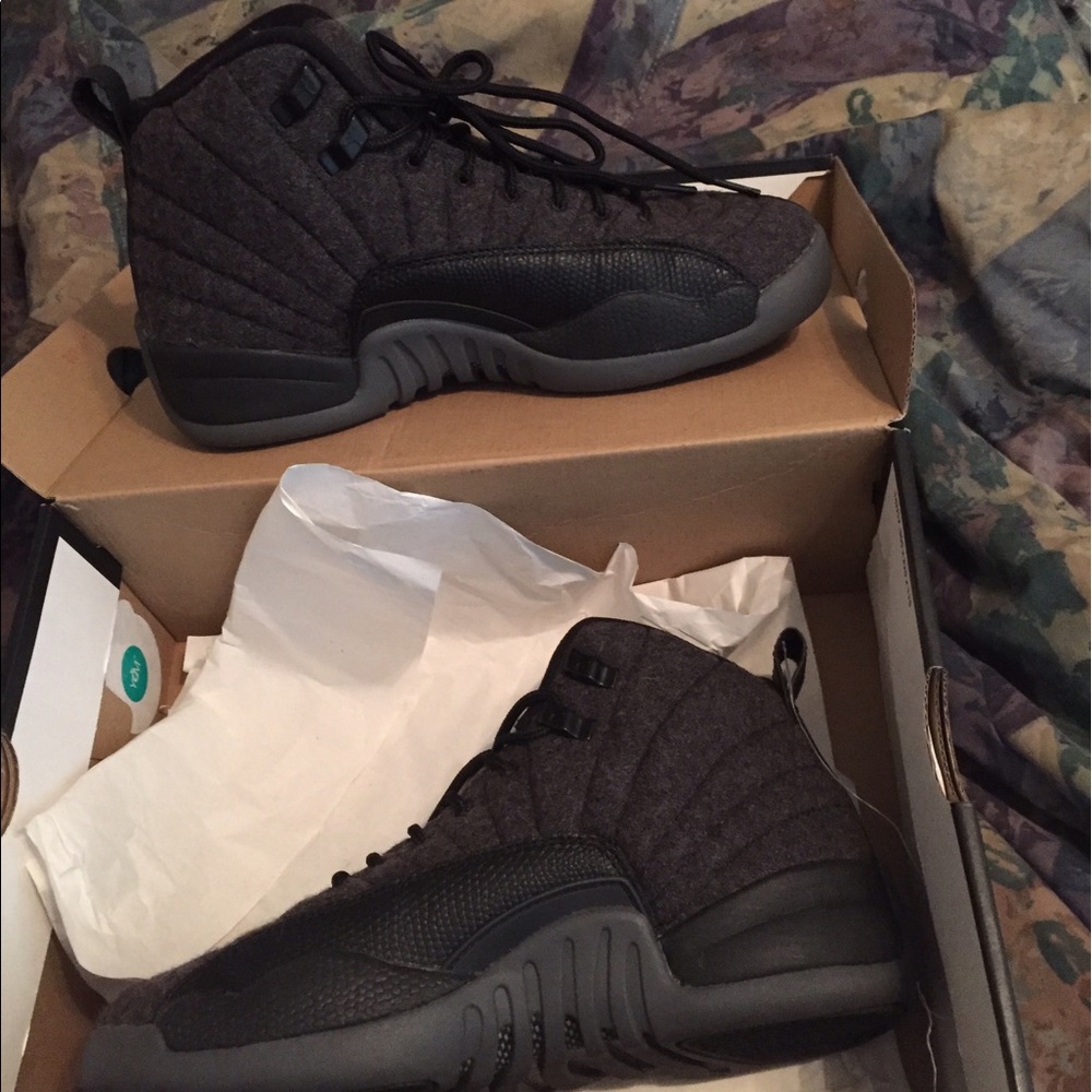 Air Jordan Retro 12 Wool Greys