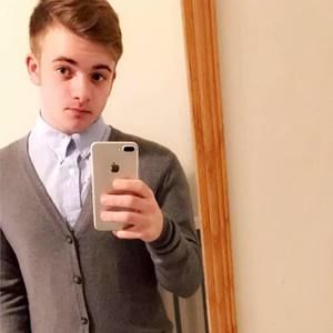 Meet your Posher, Lucas