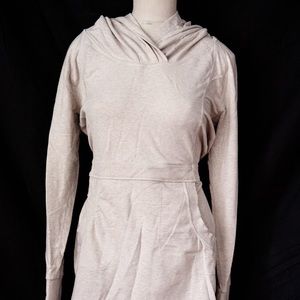 Comfy hooded sweatshirt dress w/pockets!