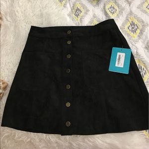 NWT Button Up Suede Skirt 👗