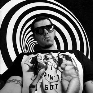 Meet your Posher, Clay