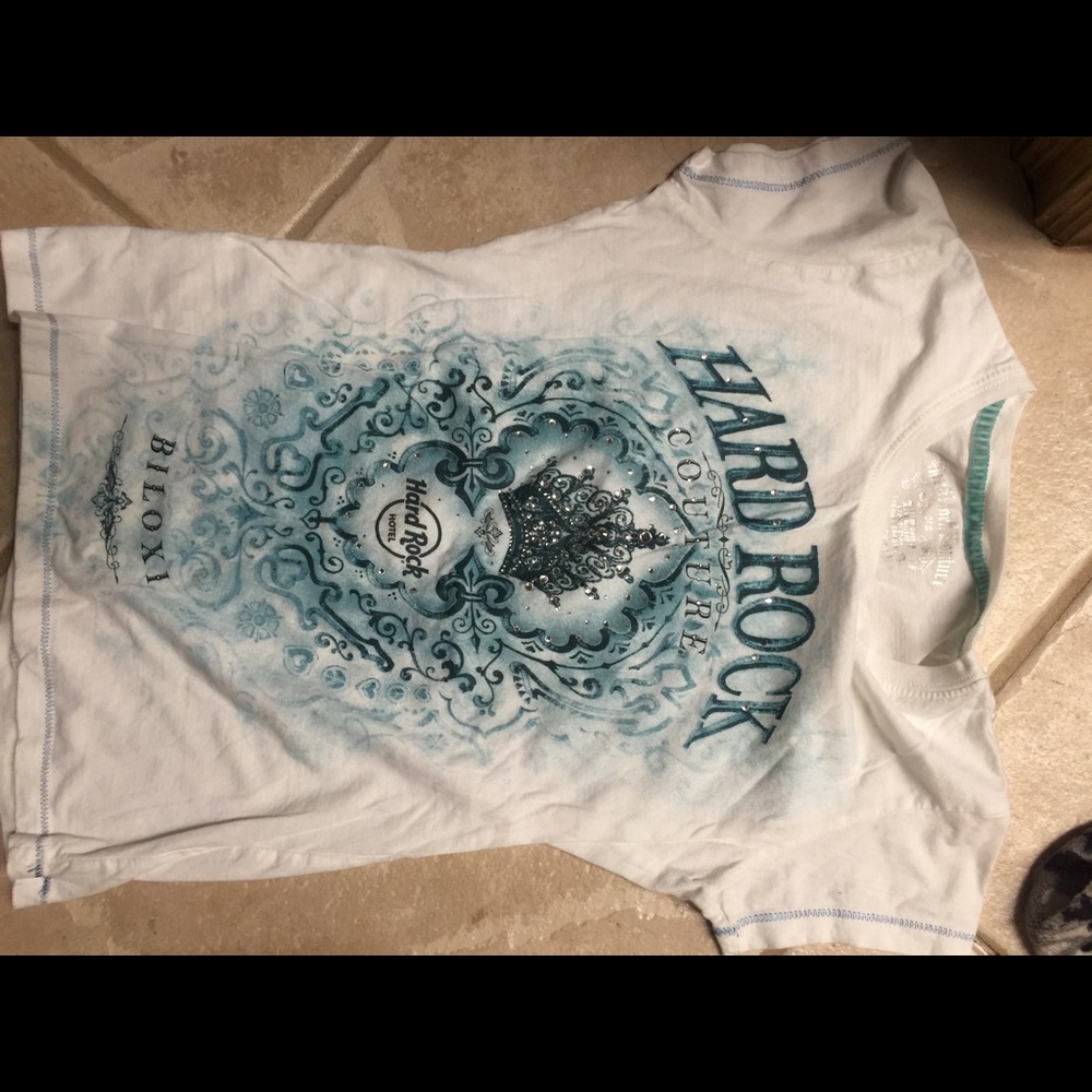 ❌❌SOLD ❌❌Hard Rock T shirt 👚