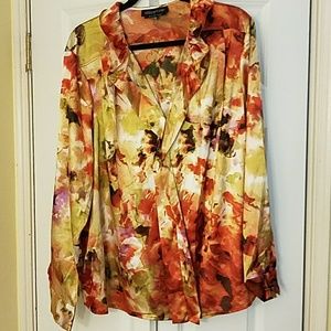 Satim floral blouse  size 22W