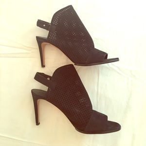 Vince Aden Slingback Sandal Black Suede size 11