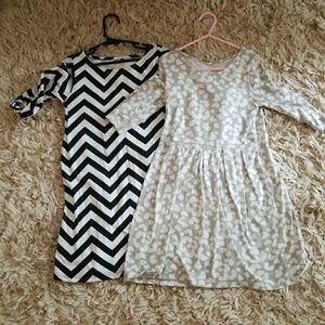 2 sweet girls play-dresses