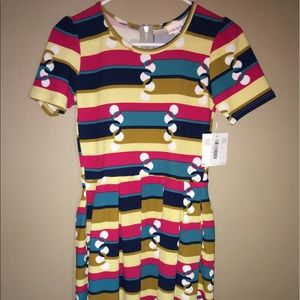 NWT LulaRoe Amelia XS dress