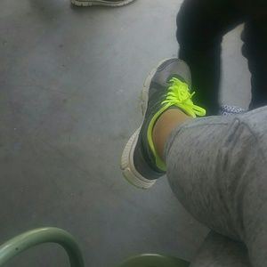 Meet your Posher, Cynthia